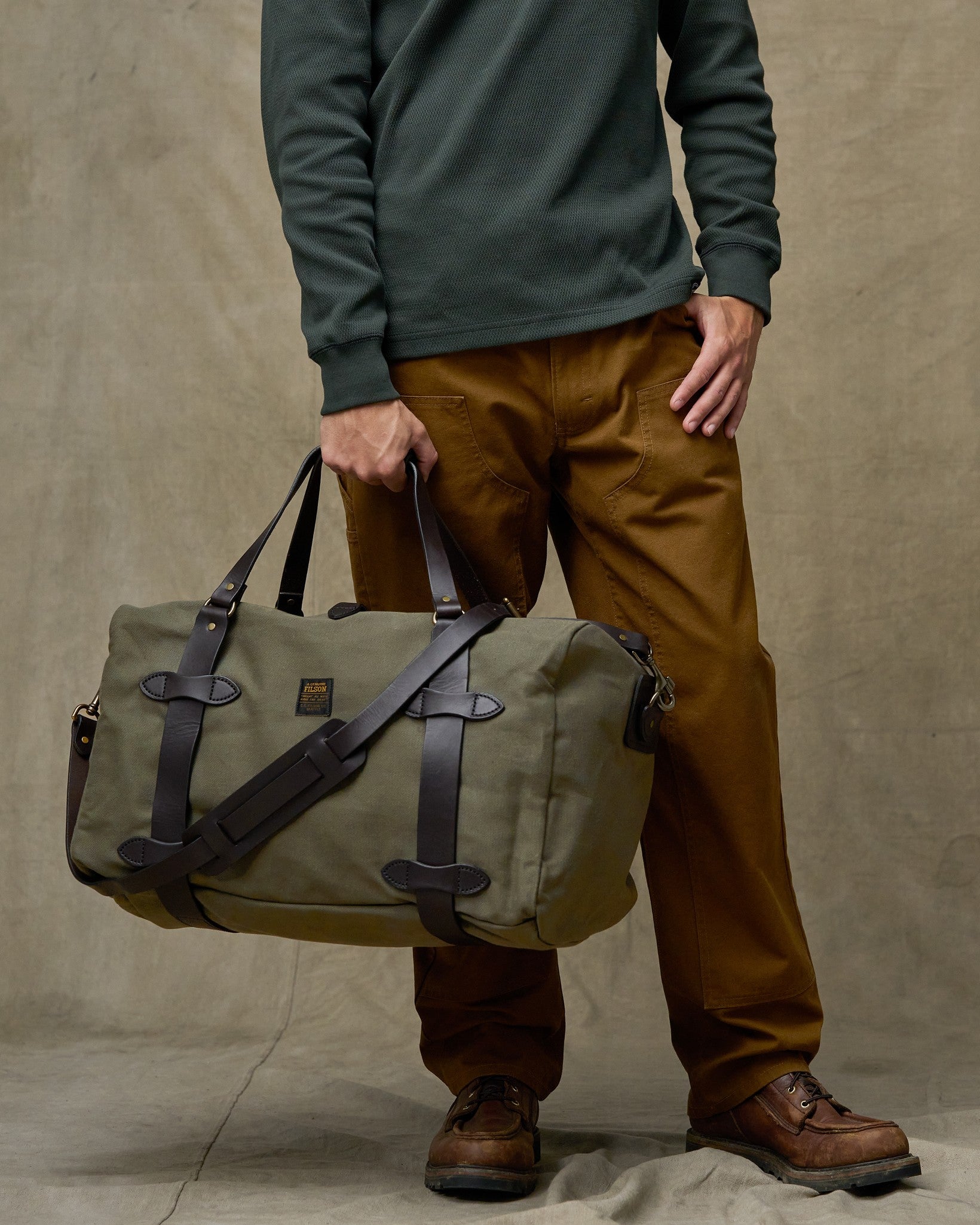 FILSON フィルソン Duffle Bag オッターグリーン Dryden Duffle Pack - Otter Green | Filson