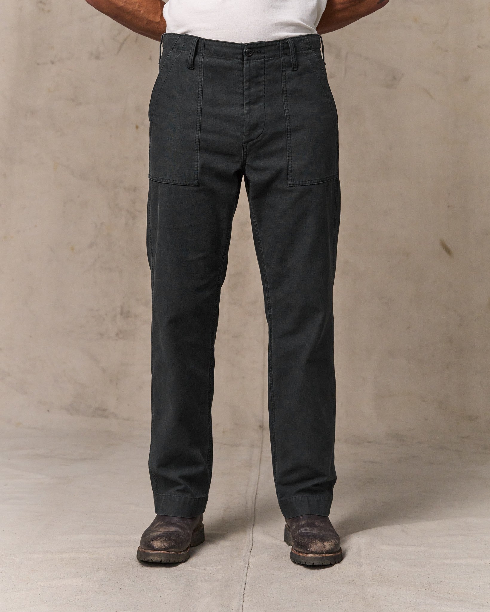 Field Supply Pants - Washed Faded Black | Filson