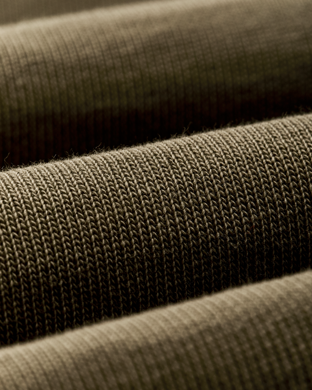 Alternate view of the Filson Field Knit Henley - Military Olive