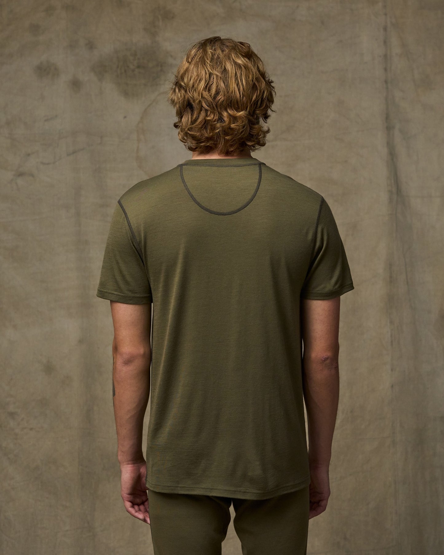 210g Merino Wool Short Sleeve Crewneck - Dark Olive