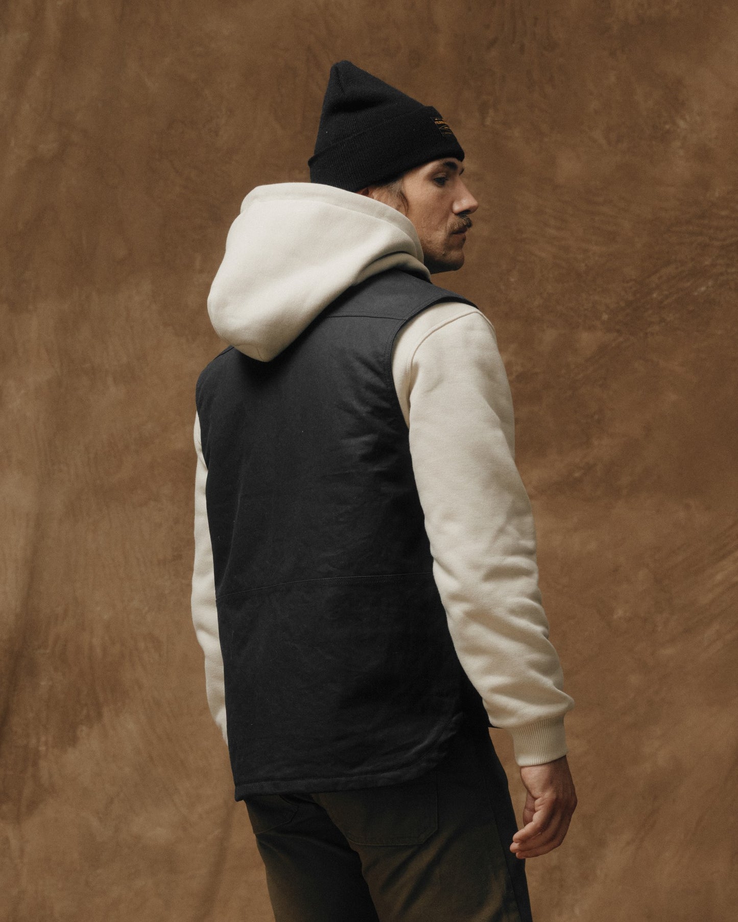 Christopher is 5'10" wearing a size Medium