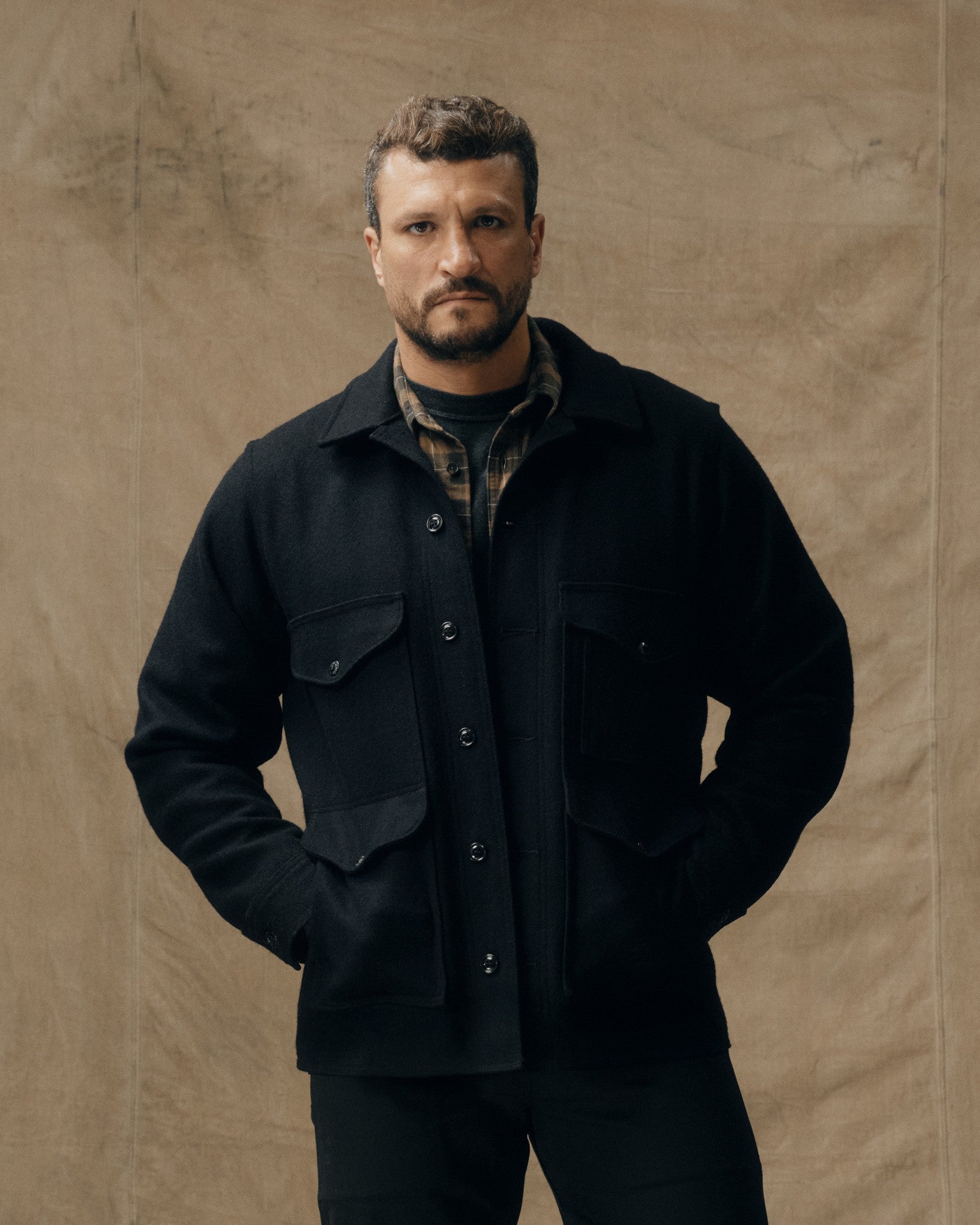 Filson Mackinaw Wool Cruiser Jacket in dark navy