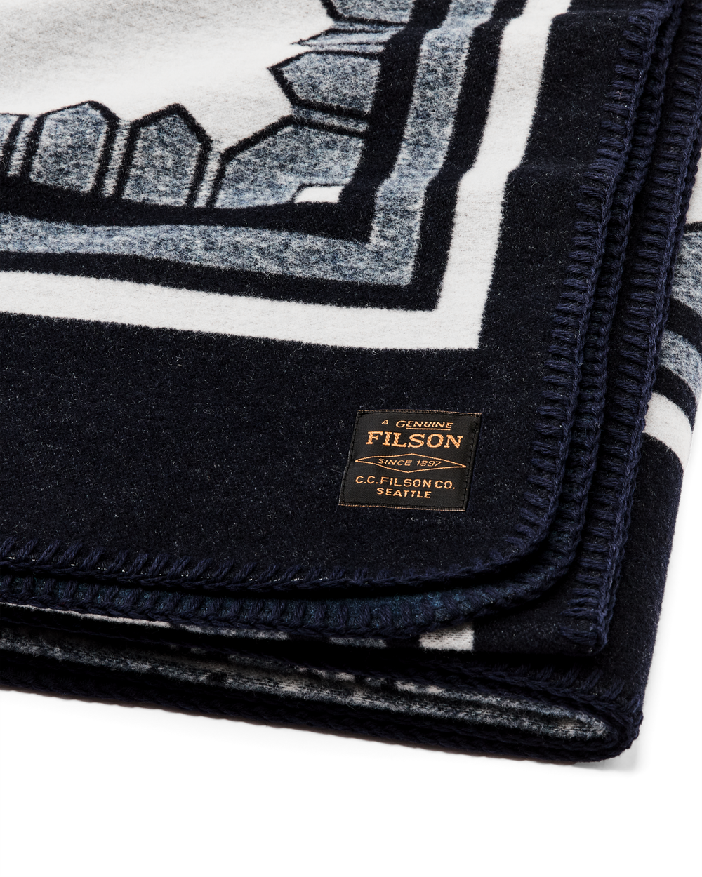 Wool-blend Blanket - Navy / Mountain Sea