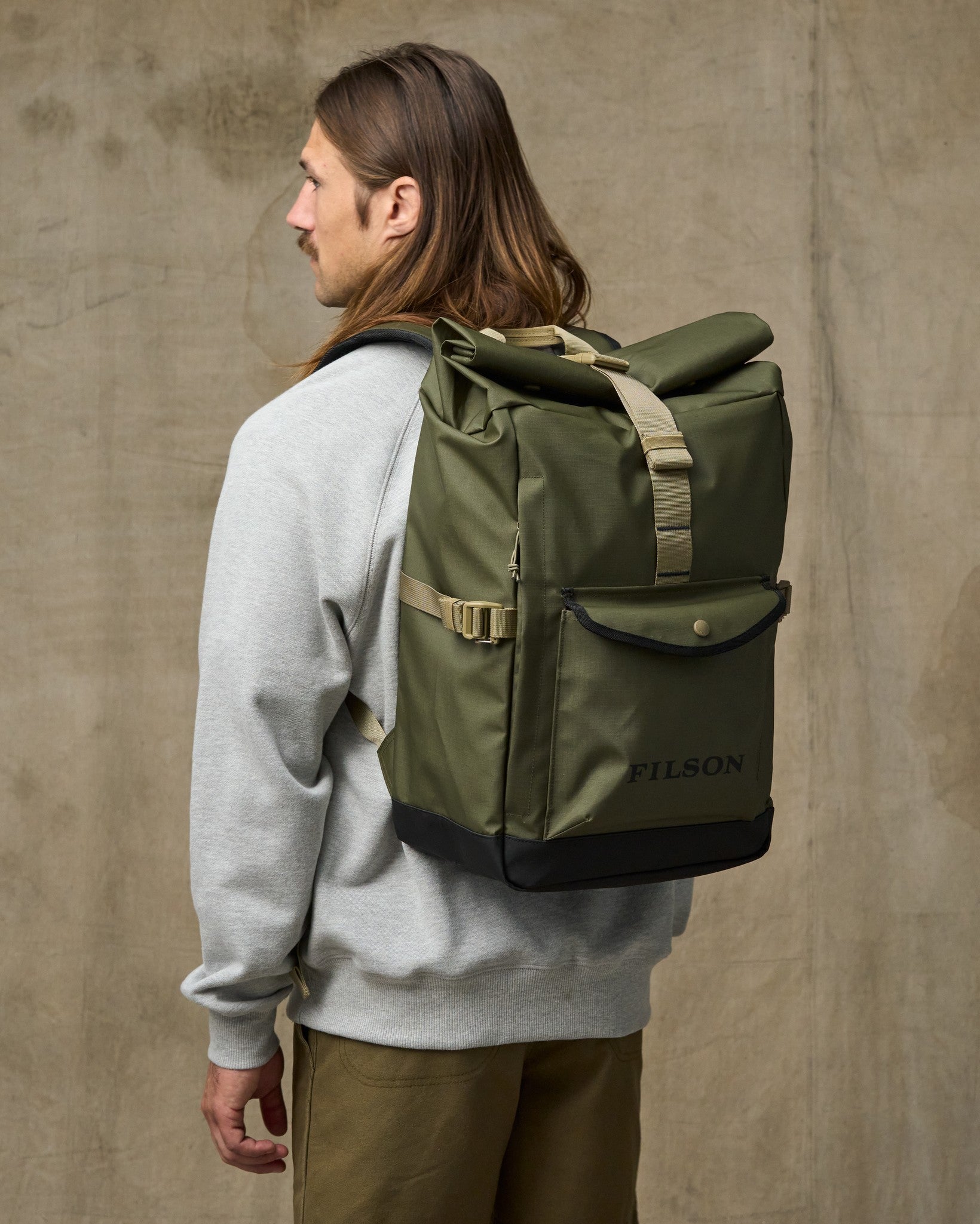 FILSON オリーブ バックパック All-weather Backpack - Olive / Black / Covert | Filson