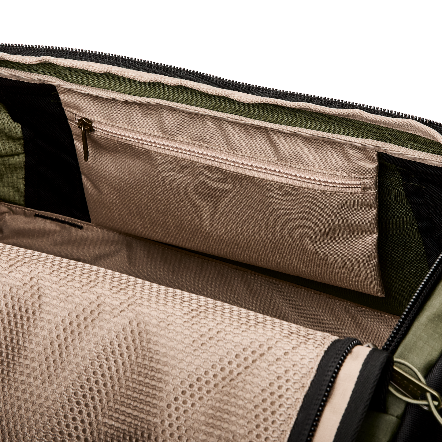 Alternate view of the Filson All-Weather Medium Duffle - Olive / Black / Covert