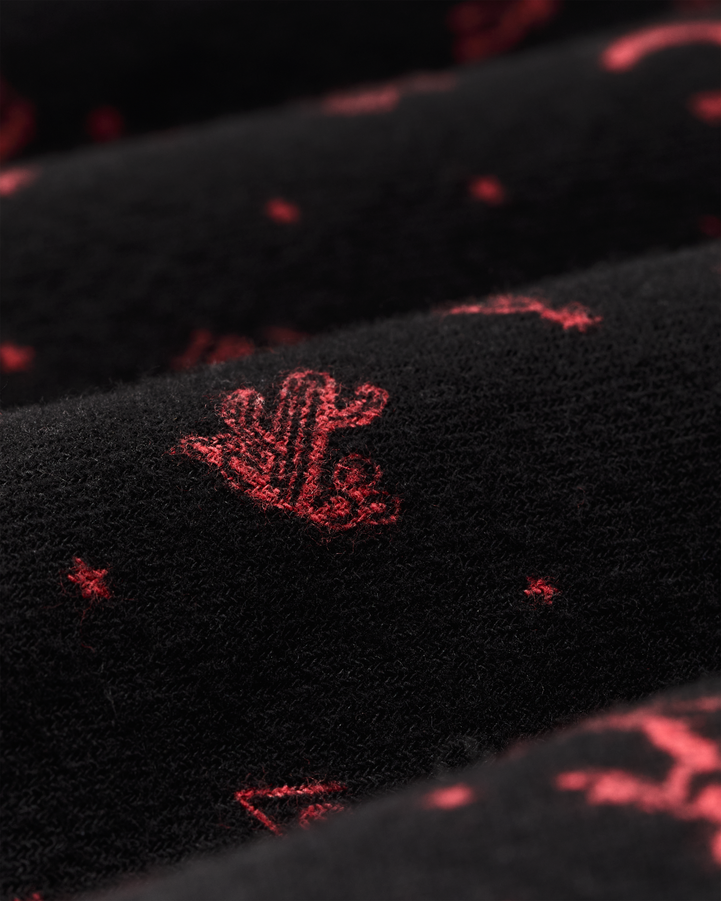 The Women's Rangeland Flannel Shirt - Black / Red Western