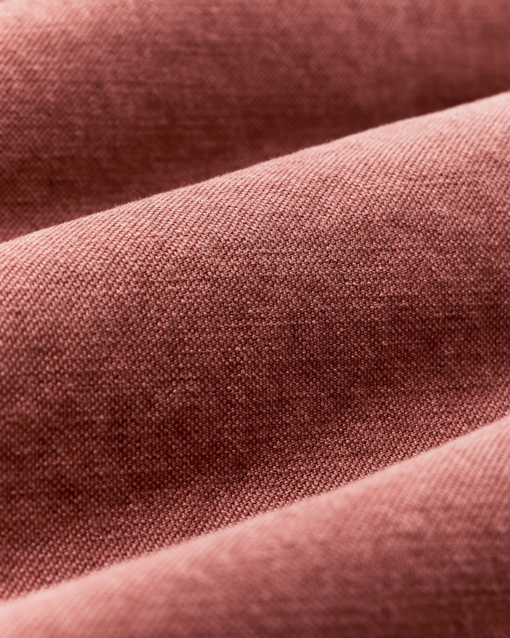 Alternate view of the Filson Women's Canvas Barn Coat - Mahogany