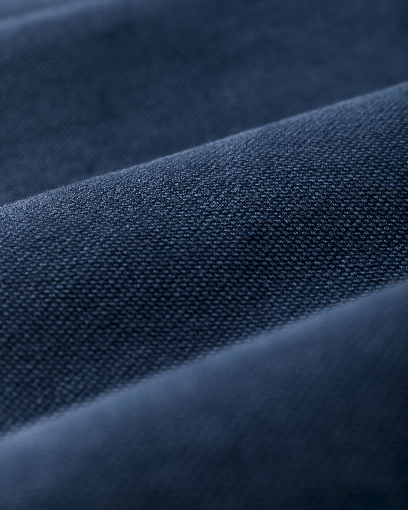 Alternate view of the Filson Rustic Canvas Barn Coat - Indigo