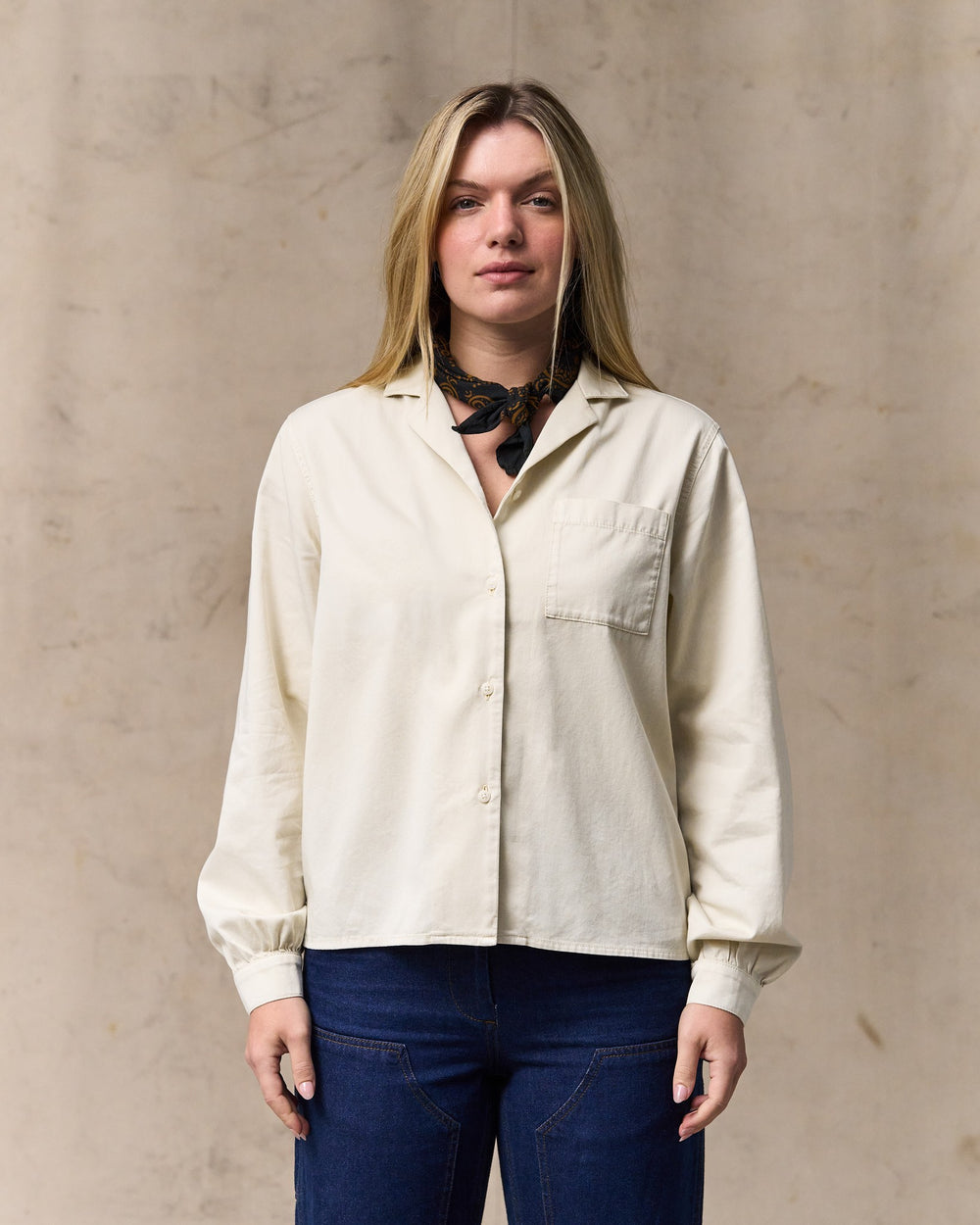 Filson Women's Long Sleeve Twill Camp Shirt in Cream