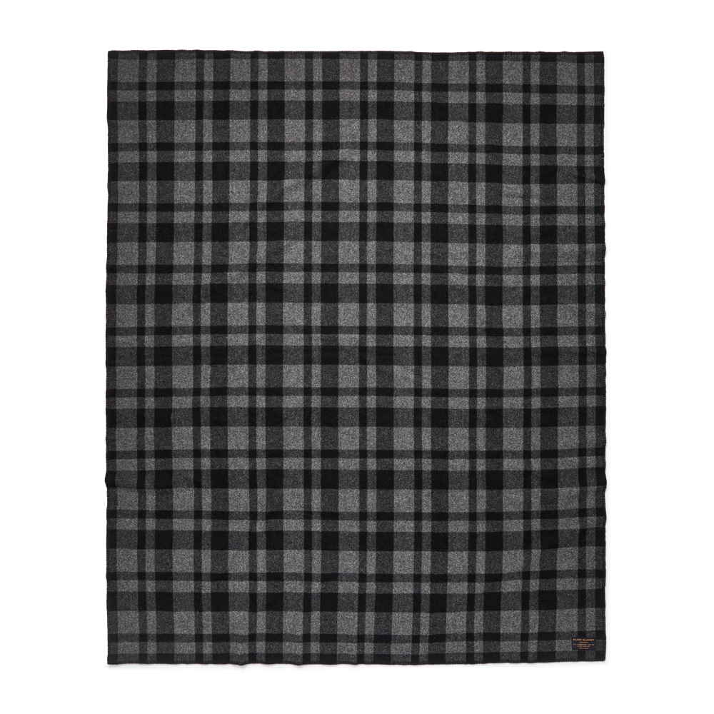 Front-facing image of the Filson Mackinaw Wool  Blanket - Charcoal Black