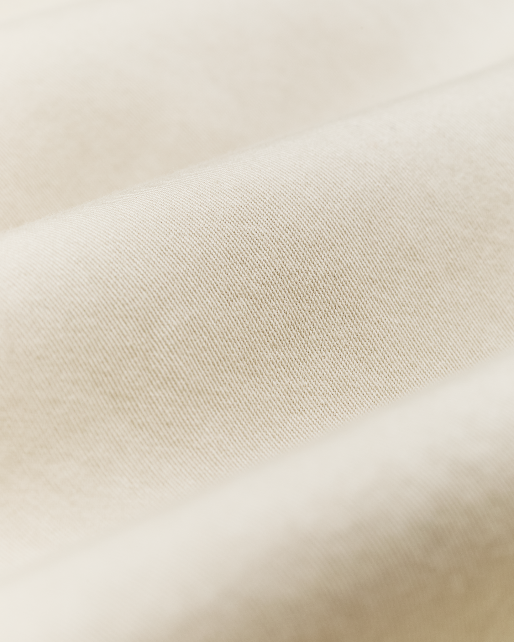 Alternate view of the Filson Women's Long Sleeve Twill Camp Shirt - Cream