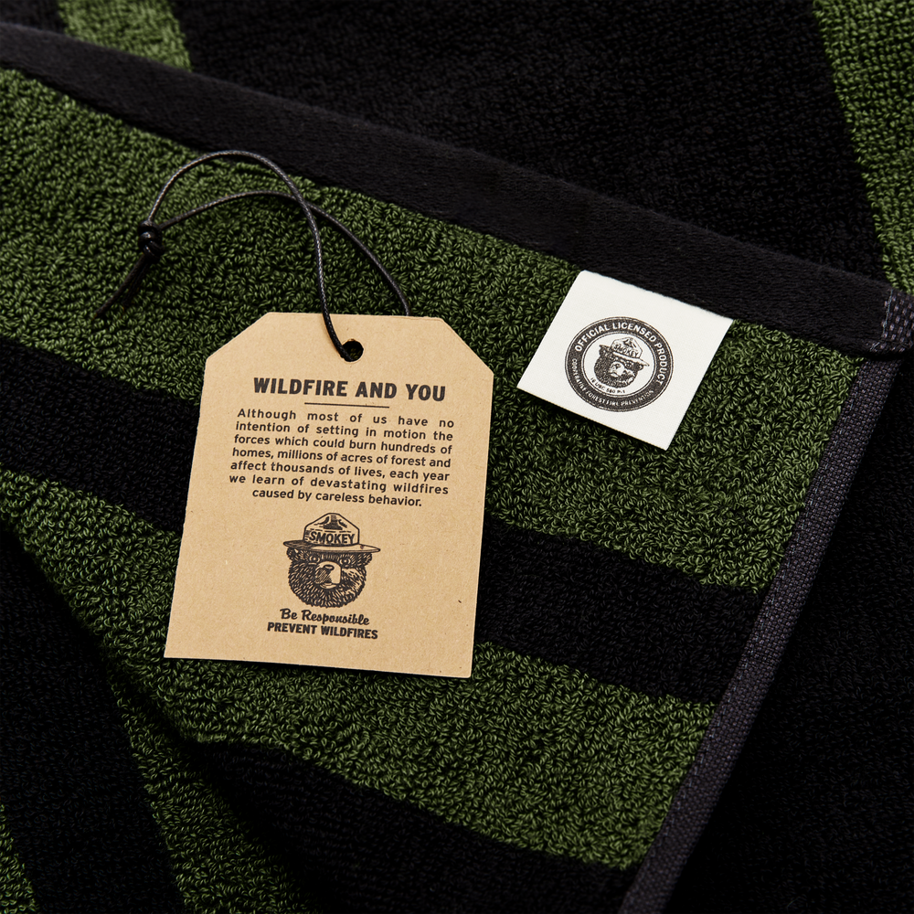 Alternate view of the Filson Smokey Bear Towel - Black / Olive / Smokey