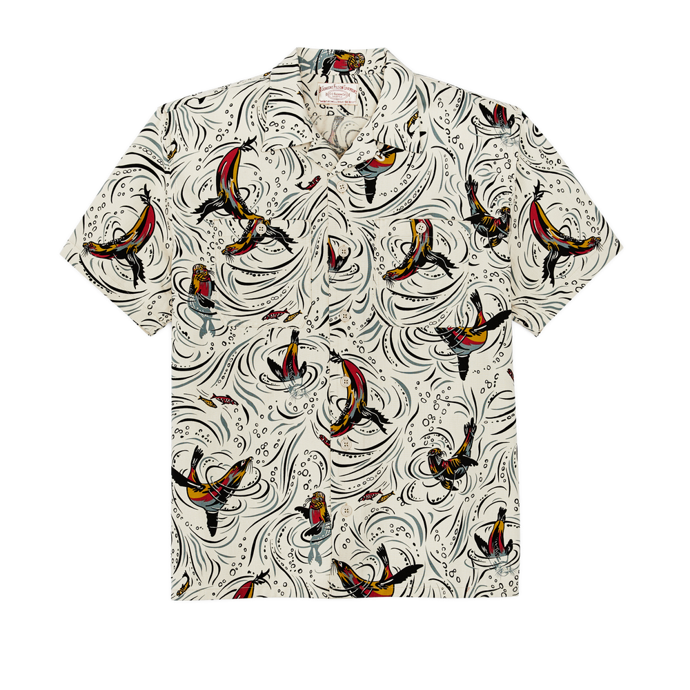 Front-facing image of the Filson Rustic Short Sleeve Camp Shirt - Seal / Natural