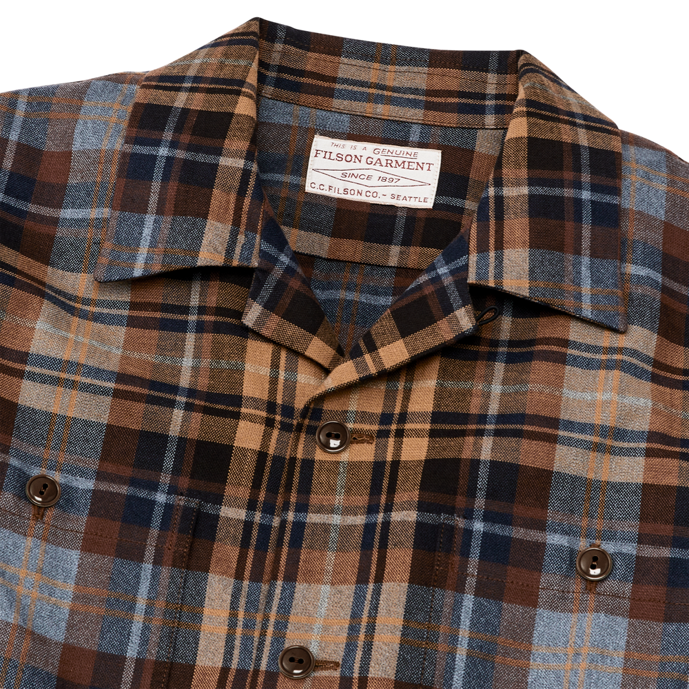 Alternate view of the Filson Elk Heights Camp Shirt - Brown Oak / Heather Blue