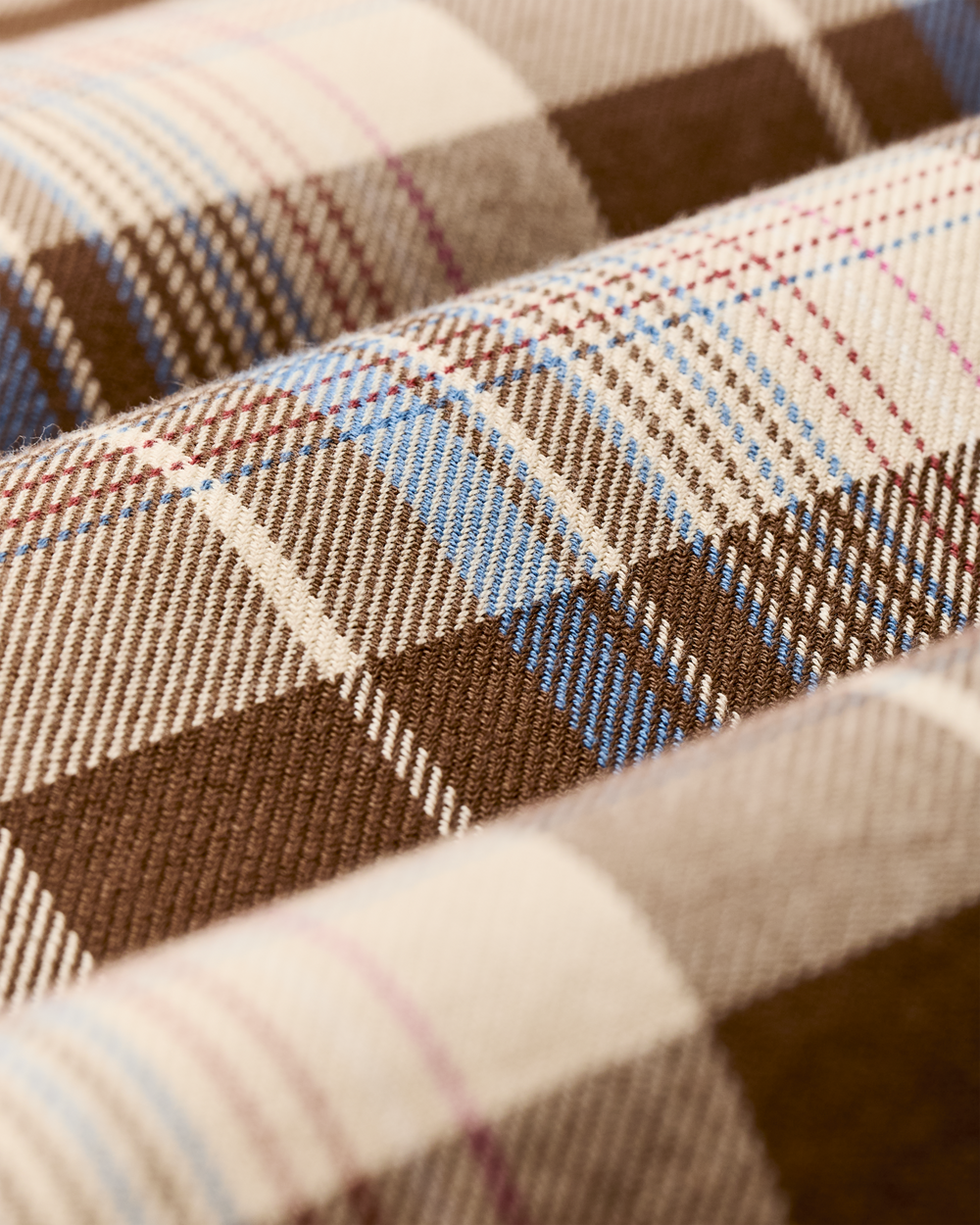 Alternate view of the Filson Lightweight Alaskan Guide Shirt - Cream / Blue / Multi Plaid