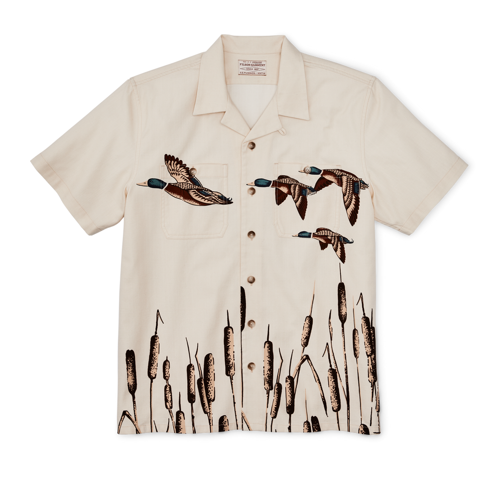 Front-facing image of the Filson Rustic Short Sleeve Camp Shirt - Natural / Mallard