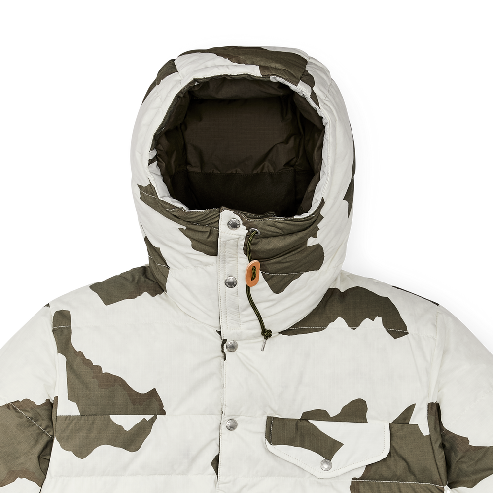 Alternate view of the Filson Chilkoot Pass Expedition Parka - Snow Camo