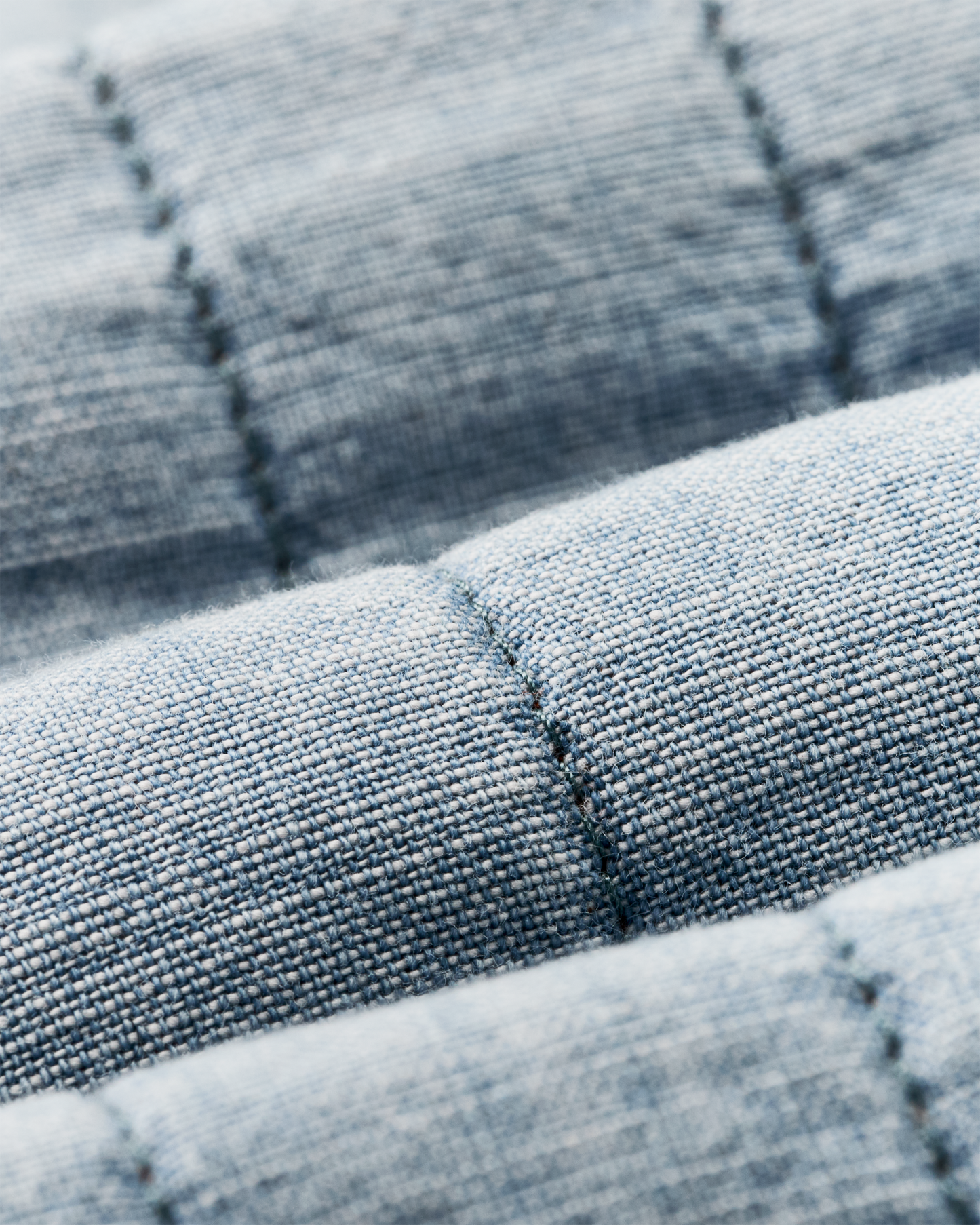 Women's Chambray Quilted Jacket - Light Indigo Chambray
