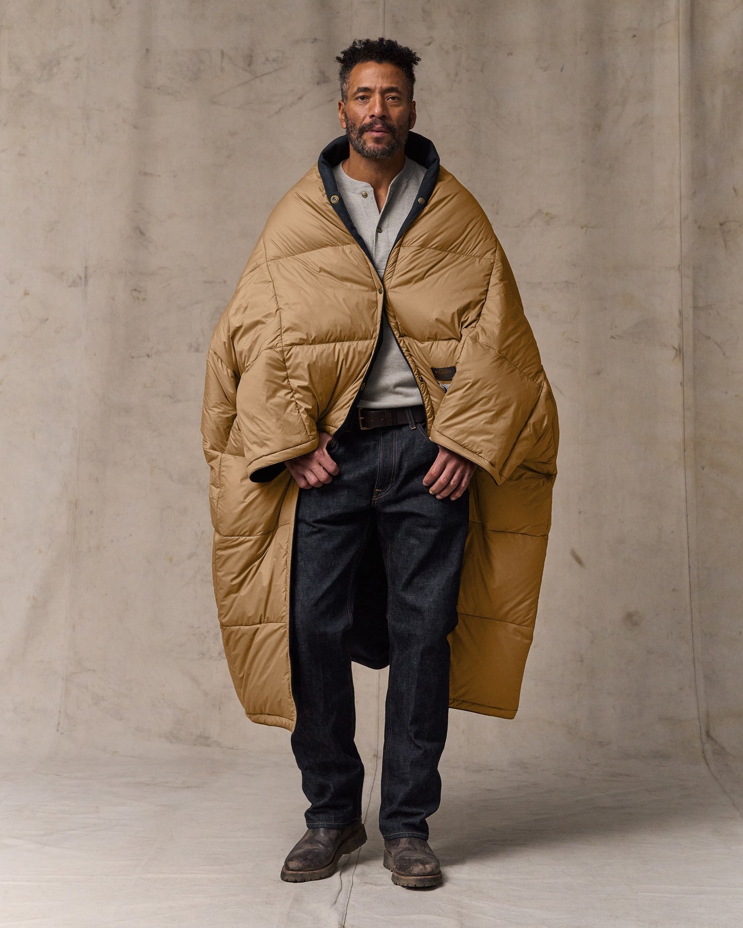 Filson X Crescent Down Works Blanket - Navy