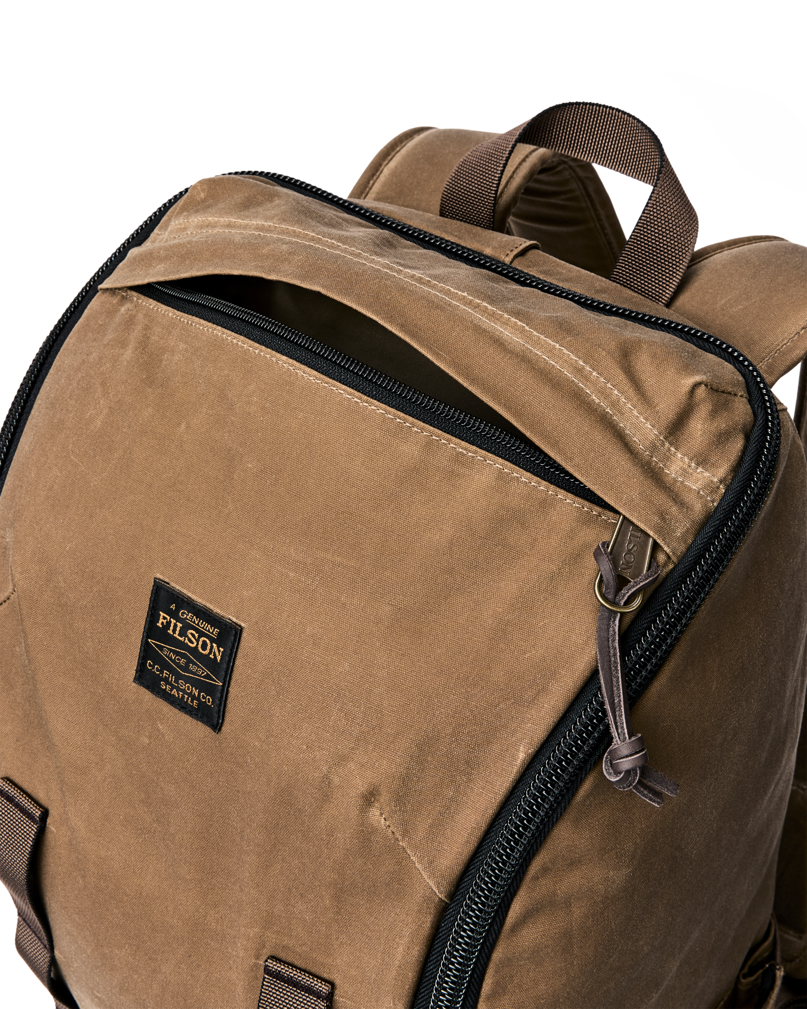 Trapper Creek 28L Backpack - Dark Tan | Filson