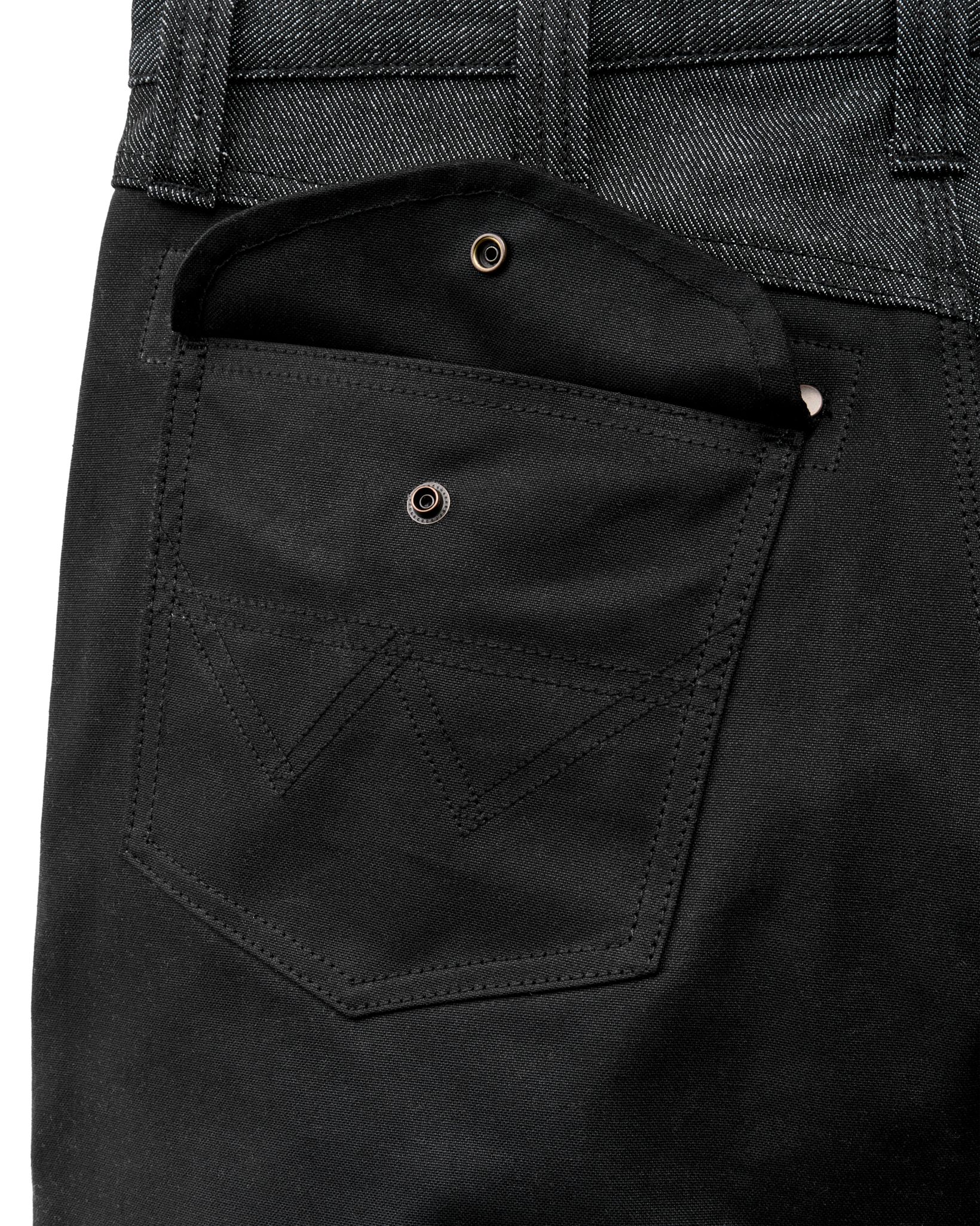 Wrangler X Filson Wild Adventure Jeans - Black