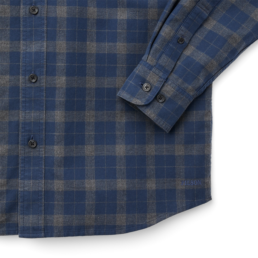 Alternate view of the Filson Lightweight Alaskan Guide Shirt - Navy/heather Gray
