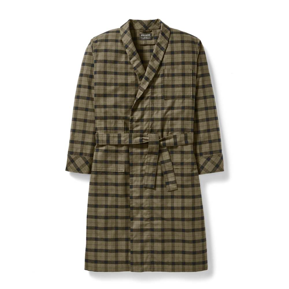 Front-facing image of the Filson Alaskan Guide Robe - Otter Green / Black Plaid