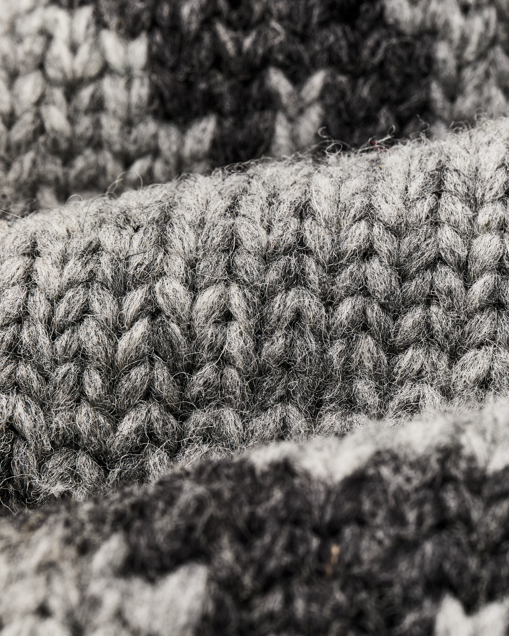 Handmade Full-zip Sweater - Heather Gray / Fishing Boat