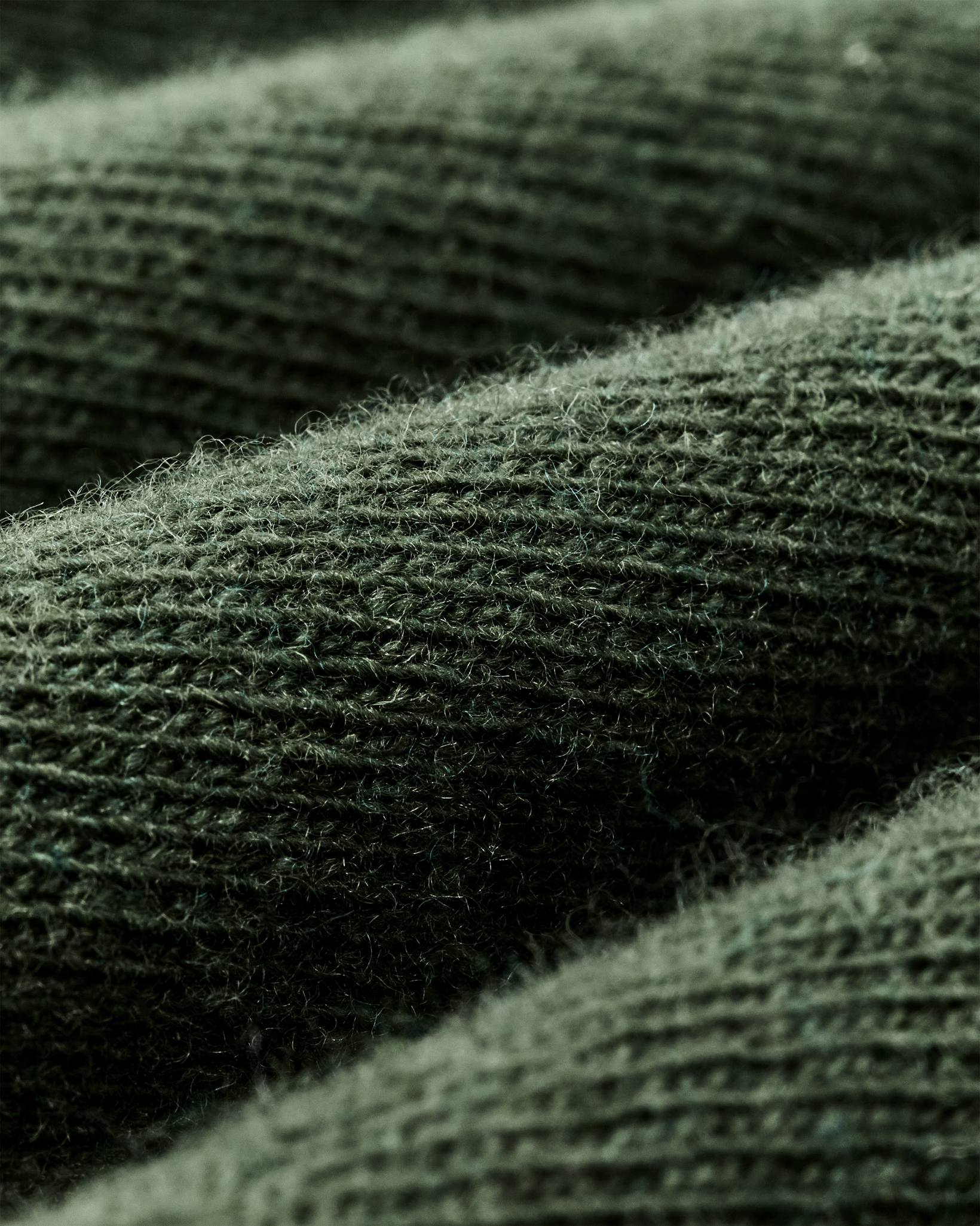 Women's Graphic Wool Sweater - Olive