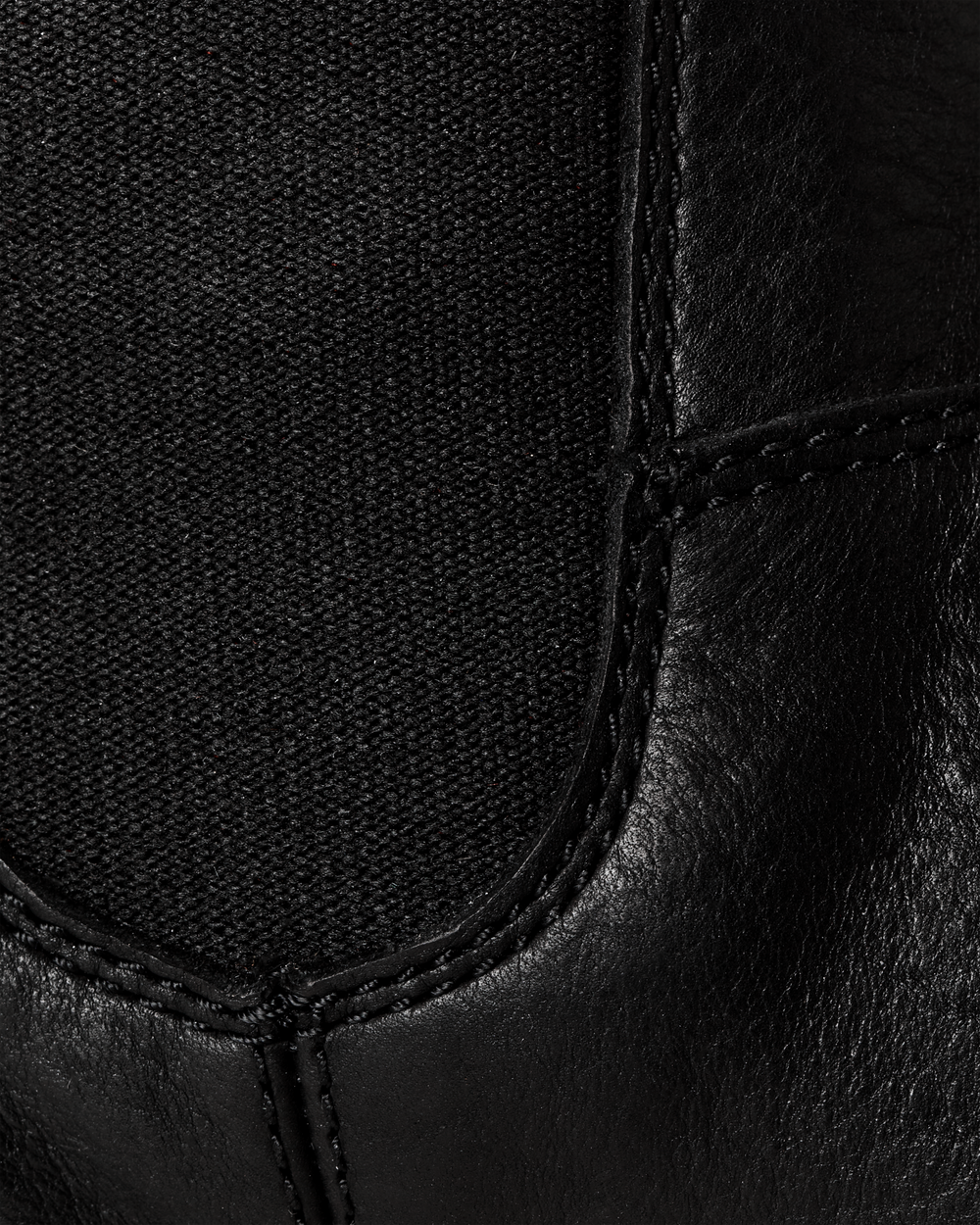 #2534 Filson X Blundstone Bison Chelsea Boot - Black