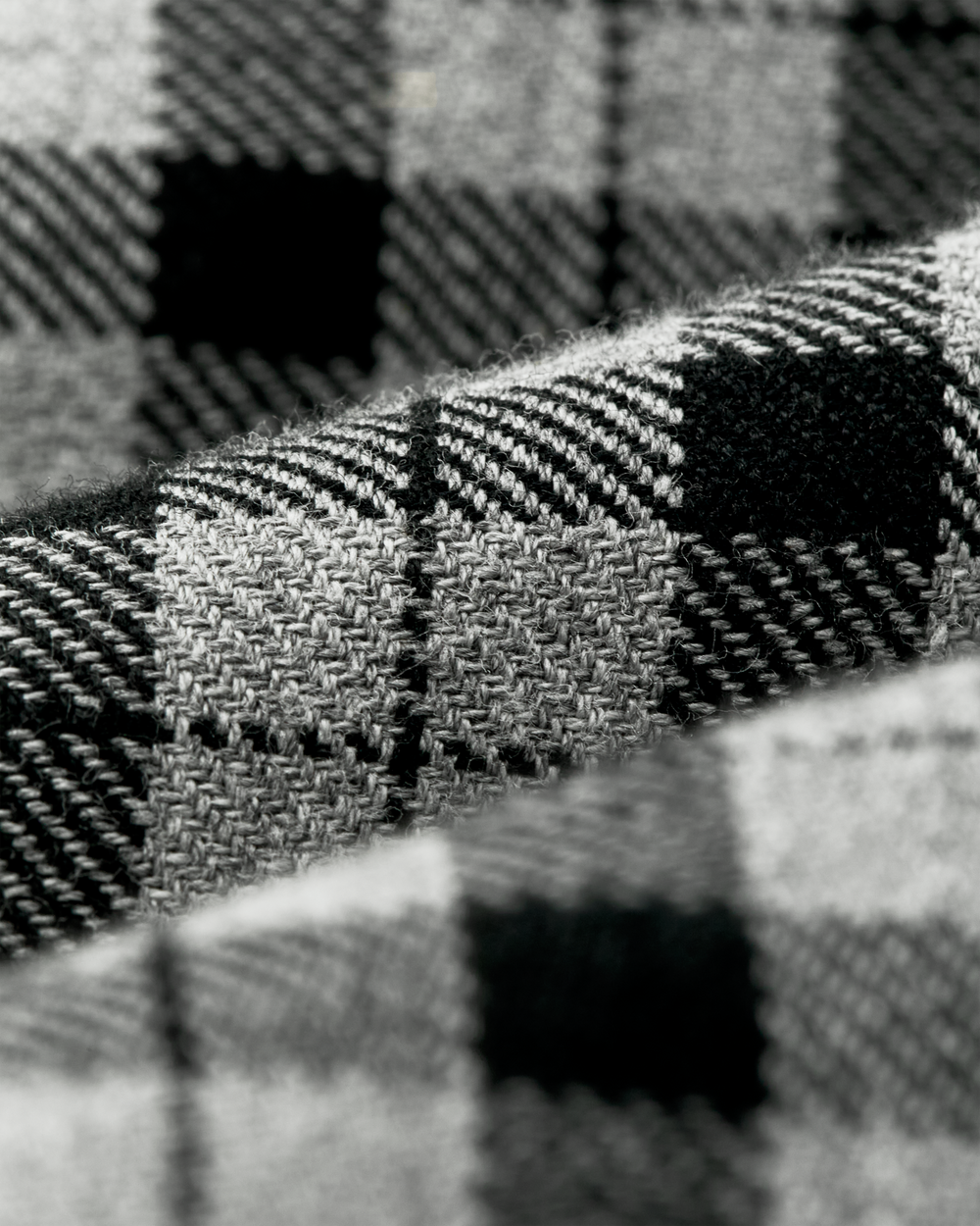 Lightweight Alaskan Guide Shirt - Light Charcoal Plaid