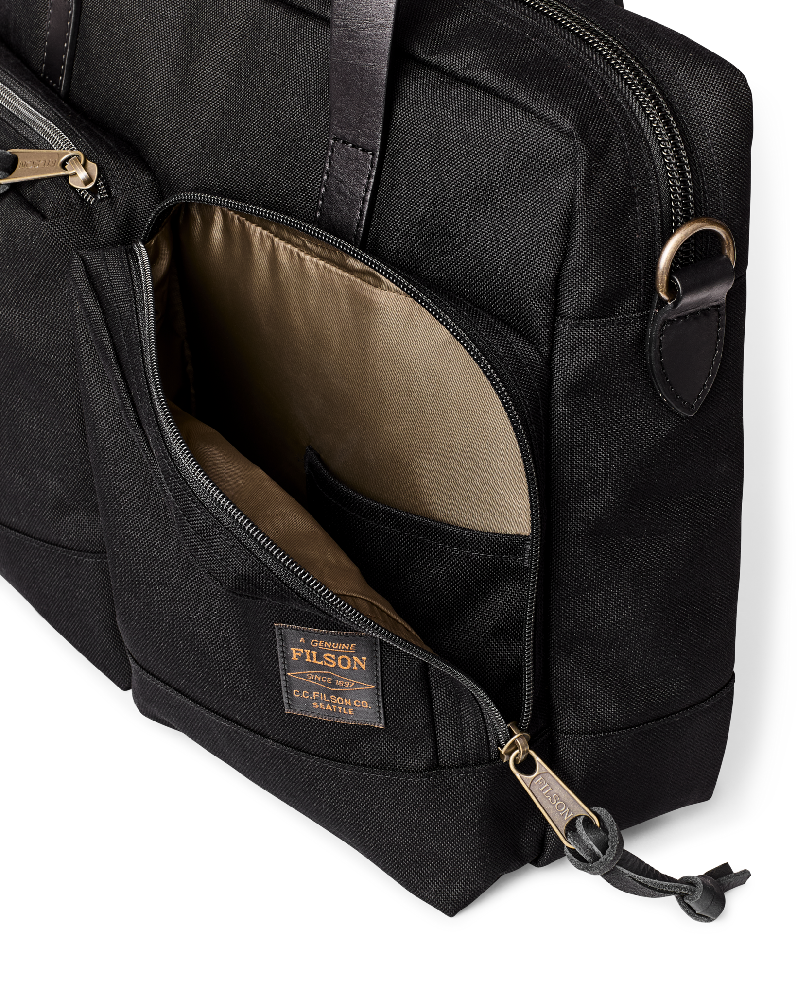 Dryden Briefcase - Black | Filson Dryden Briefcase - Black | Filson