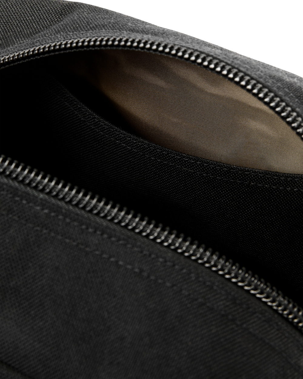 Alternate view of the Filson Dryden Travel Pack - Black