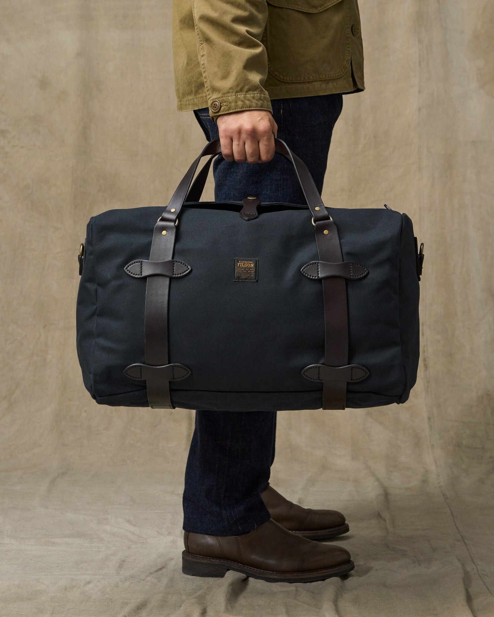 【廃盤品】FILSON DUFFLE BAG NAVY USA製　ラギッドツイル Medium Rugged Twill Duffle Bag | Filson