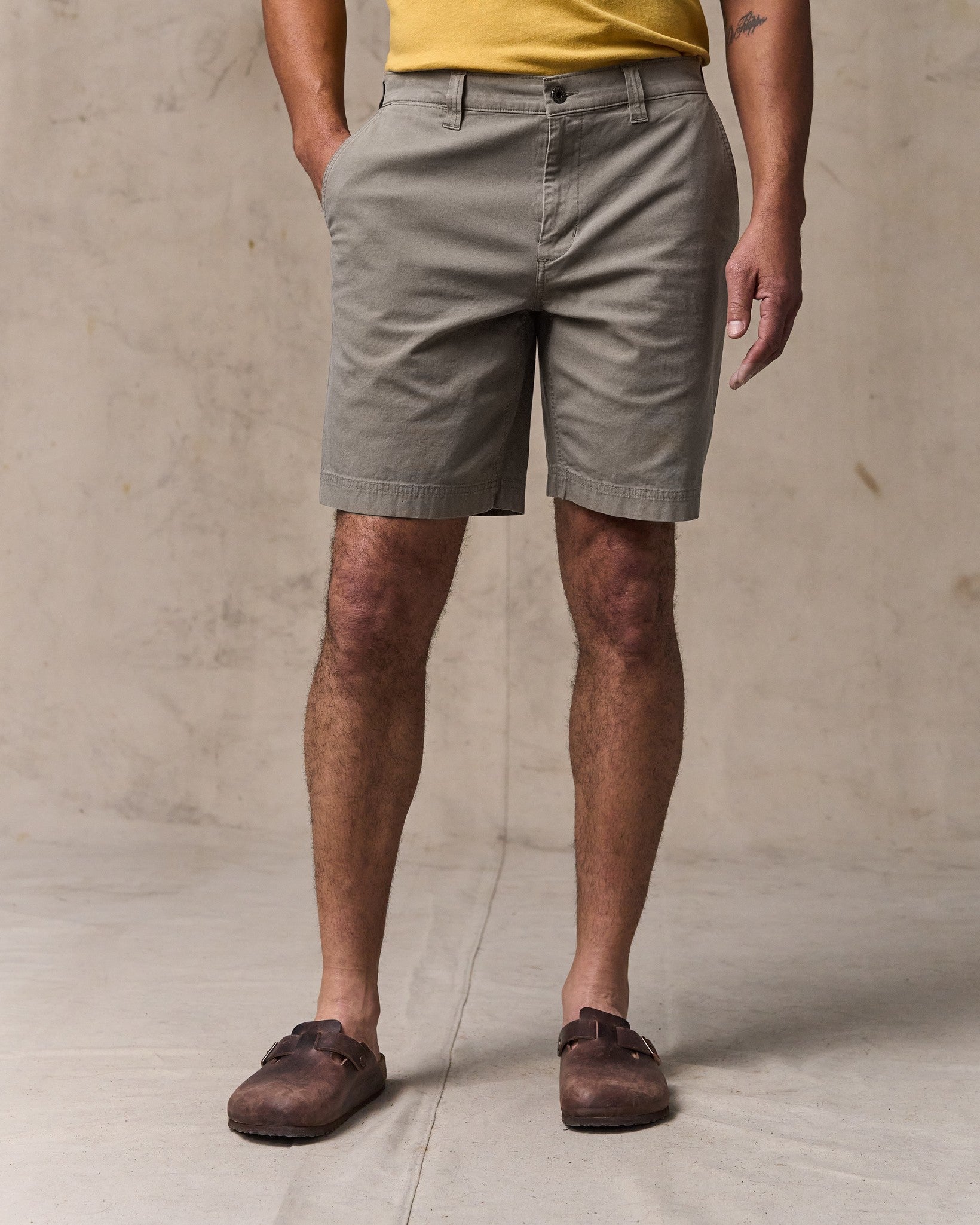 image of a model wearing Filson's Granite Mountain 9" Shorts - Hawk Brown